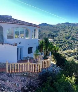 Peaceful retreat in Costa Blanca - Пеґо