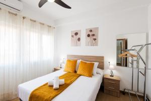Boliches Apartment on the Beach, ideal parejas