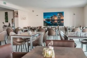 Brit Hotel Confort Saint-Lô - 滨海伊西尼