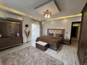 كمبوند البارون سيتى بجوار كمبوند سما القاهره بجوار نادى الصيد القطاميه