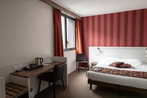 Hotels Brit Hotel Confort Saint-Lo : photos des chambres