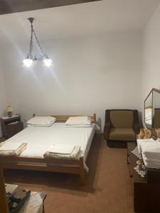 Two bedroom house in charming house in Gošići