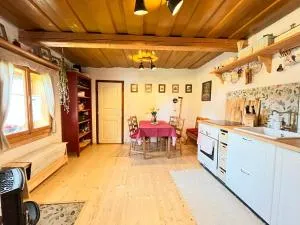 Drevenica Jurošík - Kvačany