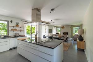 Villas Villa d'exception M54 Vouvray a 2H au sud de Paris proche Amboise Chenonceau Chambord : photos des chambres