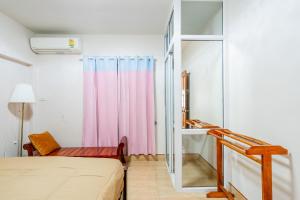 Bangsaphan Paradise Brown House