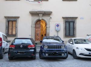 Peruzzi Luxury Apartment by Mamo Florence