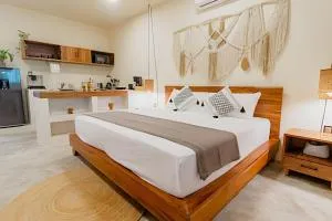 Nómadas Bacalar- Departamentos - - Cenote Azul