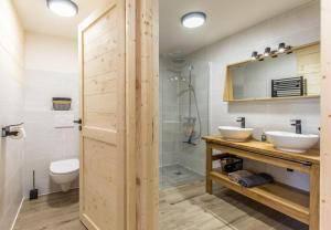 Chalets Chalet Mazot Savoyard : photos des chambres