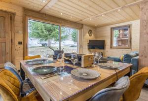 Chalets Chalet Mazot Savoyard : photos des chambres