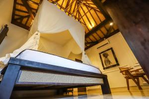 Cozy and Authentic 1-BDR with Balinese Temples