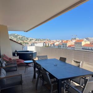 Appartements Residence Provencal - Luxurious - 300m Palais - LRA CANNES : photos des chambres