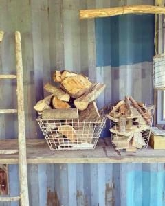 The Field Room - Hut on The Lizard