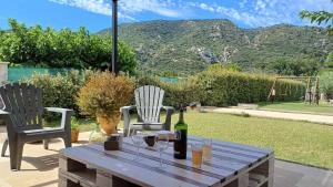 Maisons de vacances Maison de plein pied avec vue sur le Luberon : photos des chambres
