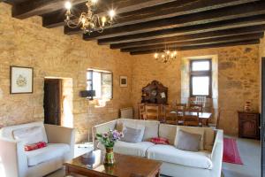 Maisons de vacances Charmant gite Linol avec piscine : photos des chambres