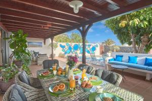 Casa Petra Peaceful & Private, Sea Views, Pool & BBQ