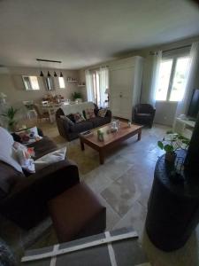 Maisons de vacances Maison de plein pied avec vue sur le Luberon : photos des chambres