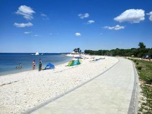 Beautiful Alisa Home 