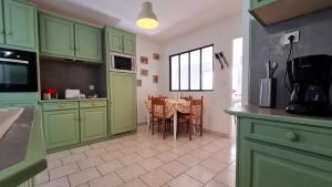 Villas Saint Georges de Didonne - QUARTIER IDEAL POUR SE RESSOURCER - MAISON renovee : photos des chambres