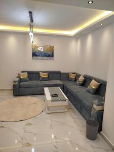 كمبوند المعادى جاردنز بجوار كمبوند البارون سيتي و نادى الصيد القطاميه على الطريق الدائري