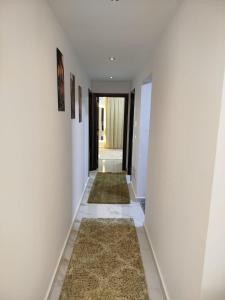 كمبوند المعادى جاردنز بجوار كمبوند البارون سيتي و نادى الصيد القطاميه على الطريق الدائري