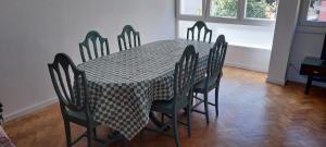 5min walk to Subway & 10min drive to Airport