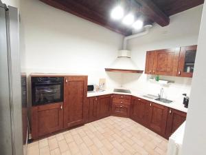 Luxurious Umbrian Villa with Private Pool and Stunning Views