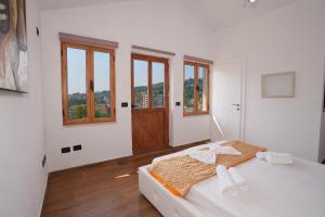 The VIEW Rooms and Terrace