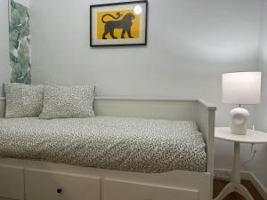 Urzaiz 33-35, 1 by YBH