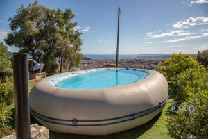 Villa Bonnard in Nice Sea and city View & Pool