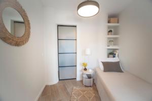 Apart moderno con vista al mar, Piscina, Parking