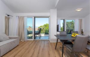 Nice Apartment In Malinska With Wifi