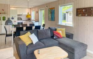 3 Bedroom Nice Home In Skjern