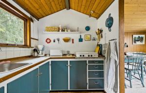 1 Bedroom Gorgeous Home In Aakirkeby