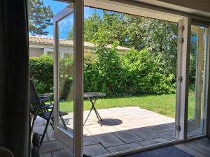 Strandhuisje Freek, 900 m van zee en strand