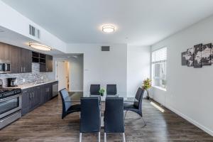 2 Bed 2 Bath X street LA Live, Convention Center, Microsoft Theater