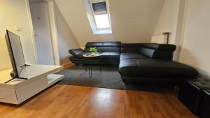 Große vollausgestattete 5-Zimmer Wohnung mit Parkplatz Nähe der Autobahnen A2 und A30