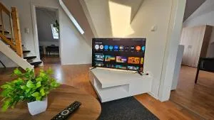 Große vollausgestattete 5-Zimmer Wohnung mit Parkplatz Nähe der Autobahnen A2 und A30 - Löhne