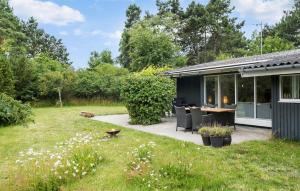 2 Bedroom Cozy Home In Nykøbing Sj