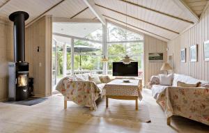 2 Bedroom Gorgeous Home In Slagelse