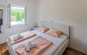 Amazing Apartment In Novi Vinodolski