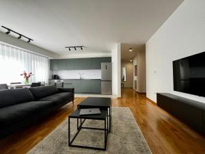 Skopje Modern 2-Bedroom Apartment with Mountain View
