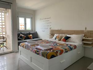 Monolocale con terrazza e cucina