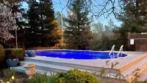 Pool Hot Tub Fire Pit Pet Friendly BBQ 4BR - 沙斯塔湖