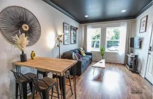 Downtown Dwelling 1616 In The Middle Of It All - Redding