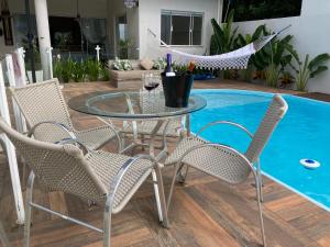 A casa na praia dos seus sonhos!!!