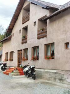 Casa Vânătorilor