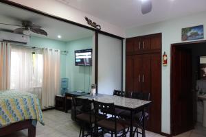 Marine Beach Bliss Ground Floor Studio