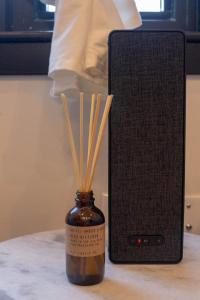 Reading Viaduct Loft, City Center, CONTACTLESS CHECK IN