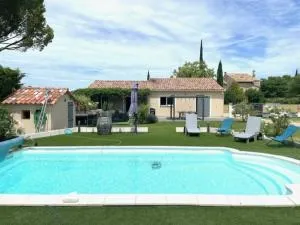 Maison climatisée avec grand jardin, piscine privée et Jacuzzi - Le Beaucet