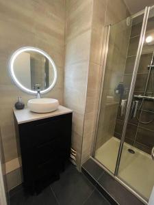 Appartements Appartement COSY Gare Chateaucreux : photos des chambres